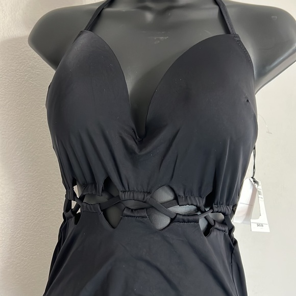 NWT Shade and Shore Black Plunge One Piece Swimsuit Size 34D - Picture 13 of 13